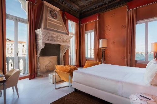 Centurion Palace image 32