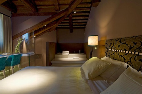 Centurion Palace image 35